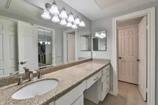 2700 Revere St, Houston, TX 77098 - Photo 17