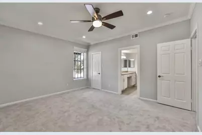 2700 Revere Street #124, Houston, TX 77098 - Photo 5