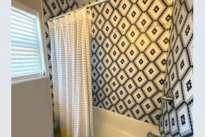 720 Caperton Street, Houston, TX 77022 - Photo 23