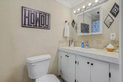 1215 Orange Street, Vidor, TX 77662 - Photo 23