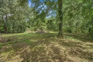 1215 Orange St, Vidor, TX 77662 - Photo 37