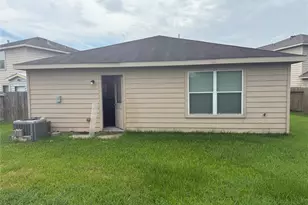 12711 Mystic Water Ln, Houston, TX 77044 - Photo 17