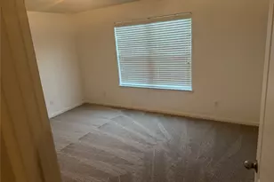12711 Mystic Water Ln, Houston, TX 77044 - Photo 5