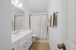 27 Palm Desert Dr, Manvel, TX 77578 - Photo 17