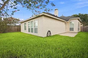 27 Palm Desert Dr, Manvel, TX 77578 - Photo 29