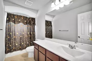 2631 Sunlit Meadow Trl, Fresno, TX 77545 - Photo 19