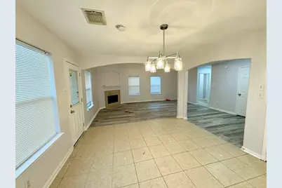 1910 Plum Falls Lane, Pearland, TX 77581 - Photo 11