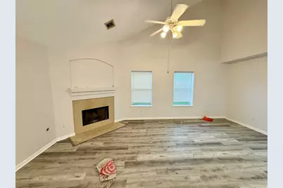 1910 Plum Falls Lane, Pearland, TX 77581 - Photo 13