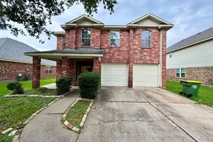 1910 Plum Falls Ln, Pearland, TX 77581 - Photo 1