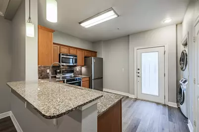 3501 Chenevert Street #7, Houston, TX 77004 - Photo 5