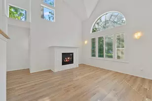 26 Lucky Leaf Ct, The Woodlands, TX 77381 - Photo 15