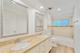 26 Lucky Leaf Ct, The Woodlands, TX 77381 - Photo 39