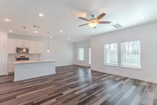 17116 Coneflower Pl, Conroe, TX 77385 - Photo 9