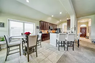 9515 Taylor Ln, Mont Belvieu, TX 77523 - Photo 17