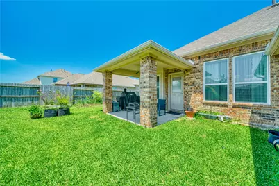 9515 Taylor Lane, Mont Belvieu, TX 77523 - Photo 33
