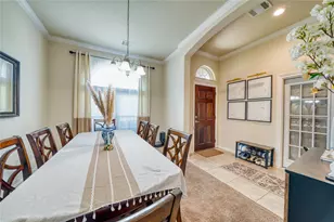 9515 Taylor Ln, Mont Belvieu, TX 77523 - Photo 11