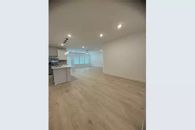 31123 Warwick Coast Court, Fulshear, TX 77441 - Photo 19