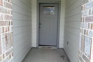 31123 Warwick Coast Ct, Fulshear, TX 77441 - Photo 3