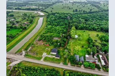 7812 Wade Road, Baytown, TX 77521 - Photo 23