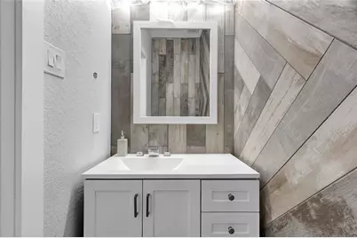 7812 Wade Road, Baytown, TX 77521 - Photo 11