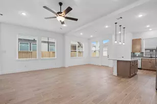 5222 Sage Hls Dr, Iowa Colony, TX 77578 - Photo 13