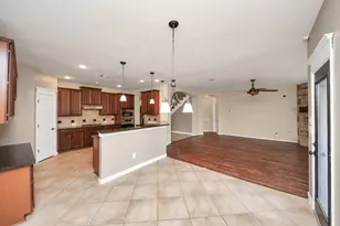 18006 E Williams Bend Dr, Cypress, TX 77433 - Photo 27