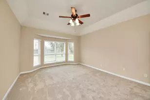 18006 E Williams Bend Dr, Cypress, TX 77433 - Photo 37