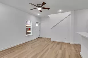 8407 Mahalia Unit A/B Dr, Houston, TX 77088 - Photo 15