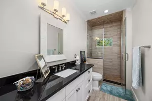 529 Highland St, Houston, TX 77009 - Photo 25