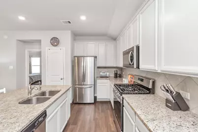 6842 Scarlet Sagebrush Street, Katy, TX 77449 - Photo 13