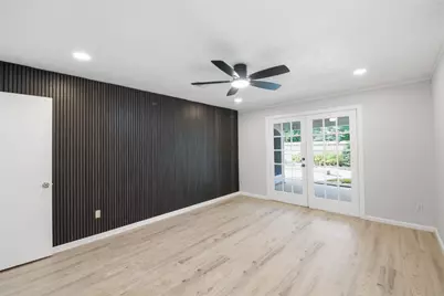 11123 Rippling Meadows Drive, Houston, TX 77064 - Photo 17