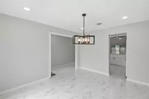 11123 Rippling Meadows Dr, Houston, TX 77064 - Photo 15