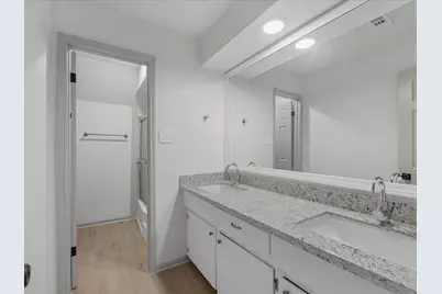 740 River Plantation Drive, Conroe, TX 77302 - Photo 17