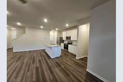 164 Texas Agate Dr Unit #4, Kyle, TX 78640 - Photo 3