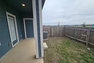 164 Texas Agate Dr Unit, Kyle, TX 78640 - Photo 13