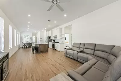 304 Dam Drop Drive, New Caney, TX 77357 - Photo 9