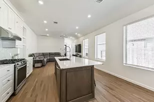 304 Dam Drop Dr, New Caney, TX 77357 - Photo 13