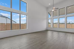1150 Village Falls Drive, Missouri City, TX 77459 - Photo 9