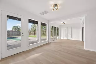 7939 Green Lawn Dr, Houston, TX 77088 - Photo 25