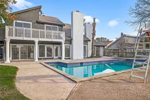 7939 Green Lawn Dr, Houston, TX 77088 - Photo 7