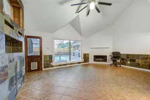 21450 Park Post Ln, Katy, TX 77450 - Photo 11