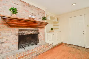 6611 Cypress Point Dr, Houston, TX 77069 - Photo 19