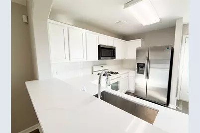 13210 Barton Meadow Lane, Rosharon, TX 77583 - Photo 7