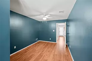 4431 Castle Ct, Houston, TX 77006 - Photo 27