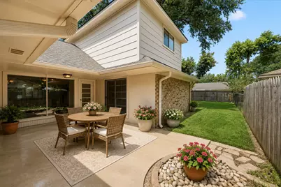 114 Camellia Street, Sugar Land, TX 77478 - Photo 19