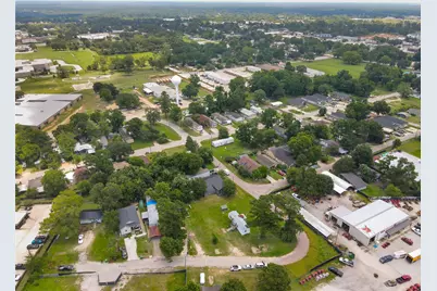 108 Monroe Street, Willis, TX 77378 - Photo 15