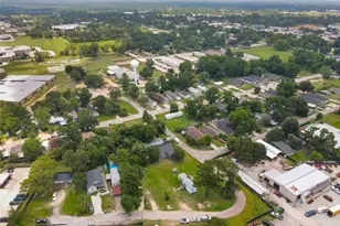 108 Monroe St, Willis, TX 77378 - Photo 15