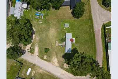 108 Monroe Street, Willis, TX 77378 - Photo 3