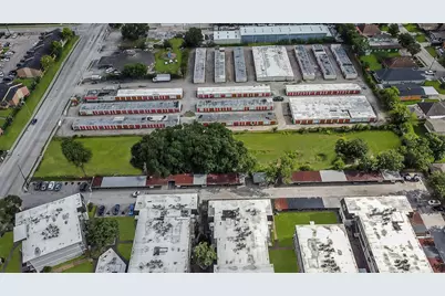 1051 Burke Road, Pasadena, TX 77506 - Photo 9