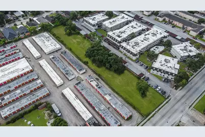 1051 Burke Road, Pasadena, TX 77506 - Photo 3